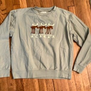 Alaska Outpost sweatshirt size medium new without tag